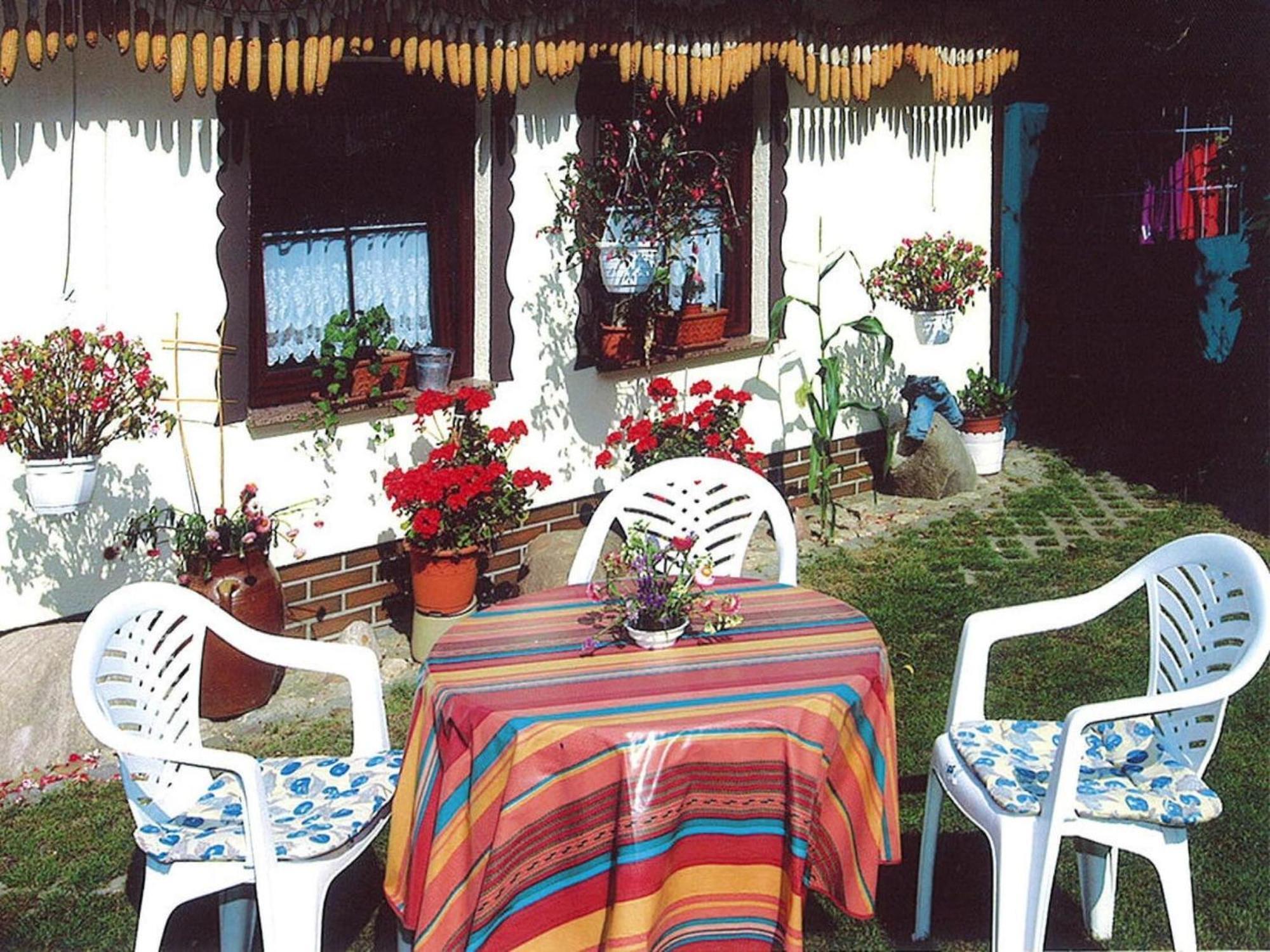 Bungalow In L Bben With A Terrace Lübben Buitenkant foto