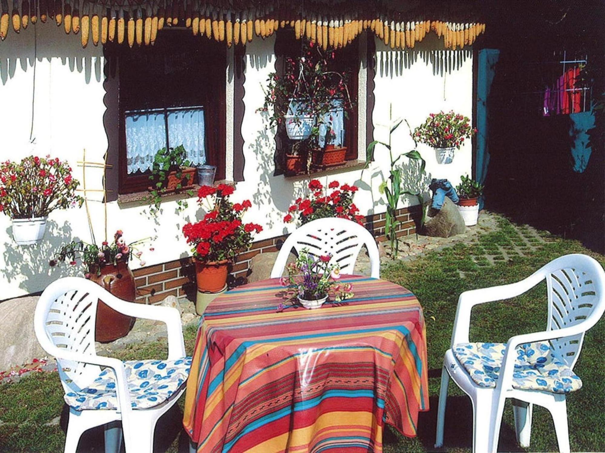 Bungalow In L Bben With A Terrace Lübben Buitenkant foto